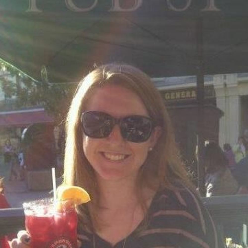 Meet your Posher, Stephanie